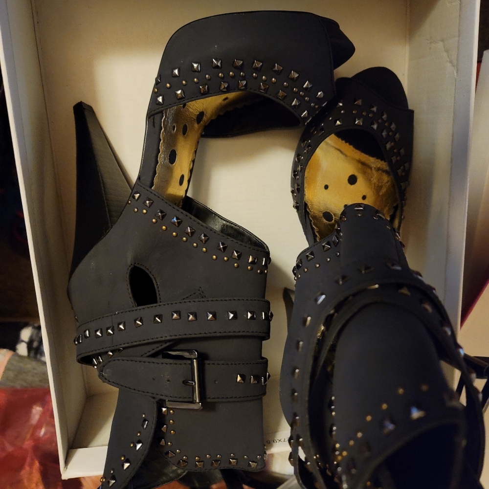 Heels super cute